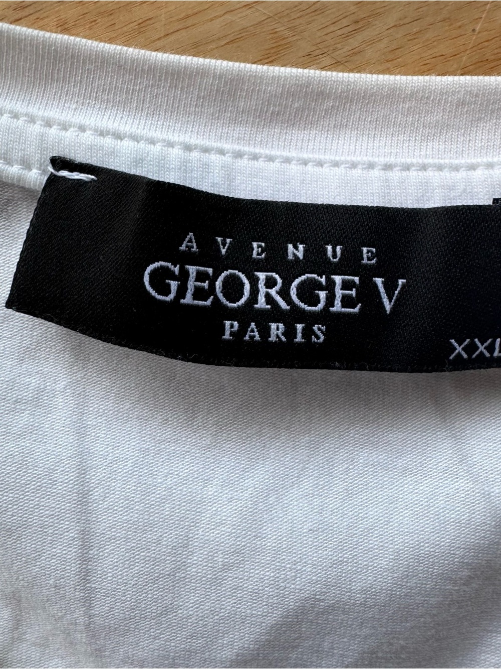 Avenue George V White Short-Sleeve Tee rhinestone Colorful Headdress Graphic XXL - Picture 7 of 10